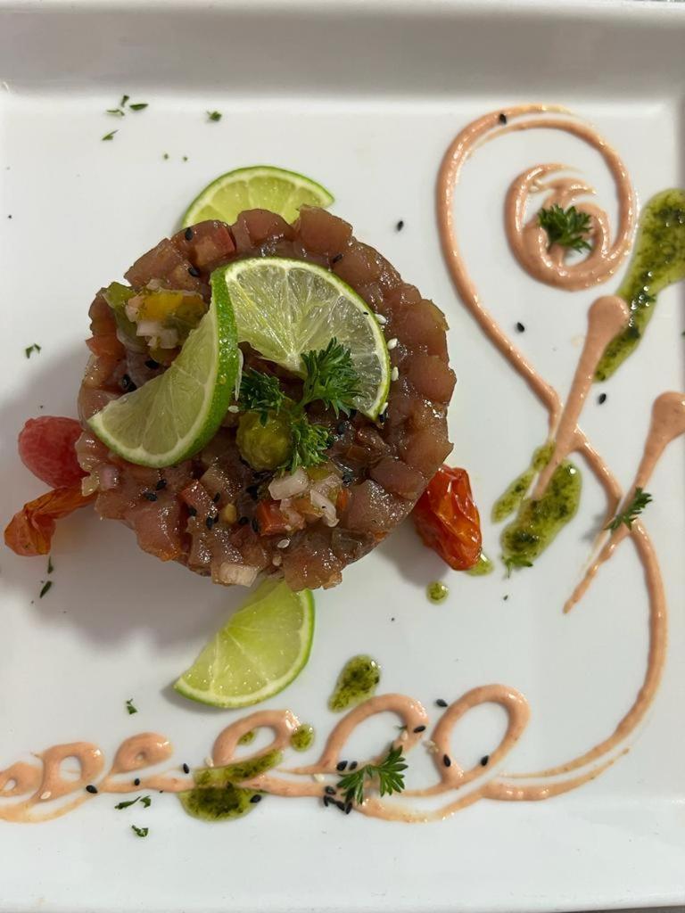 Casa Grande Hotel Restaurant Лас Теренас Екстериор снимка